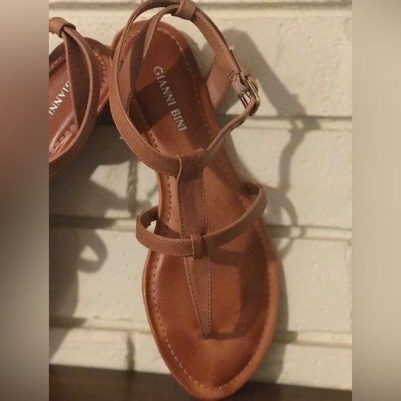 T H M L Green and White Cotton Floral Midi Dress - Picture 11 of 11